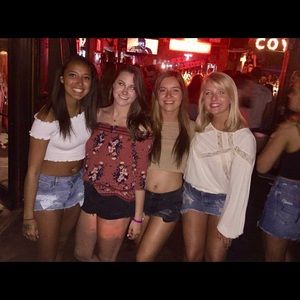 Meet your Posher, Gail